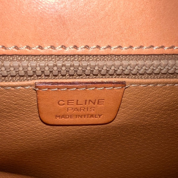 {Vintage Céline Triomphe Macadam Clutch Wristlet Bag Brown with Tan Leather Trim - Picture 13 of 13